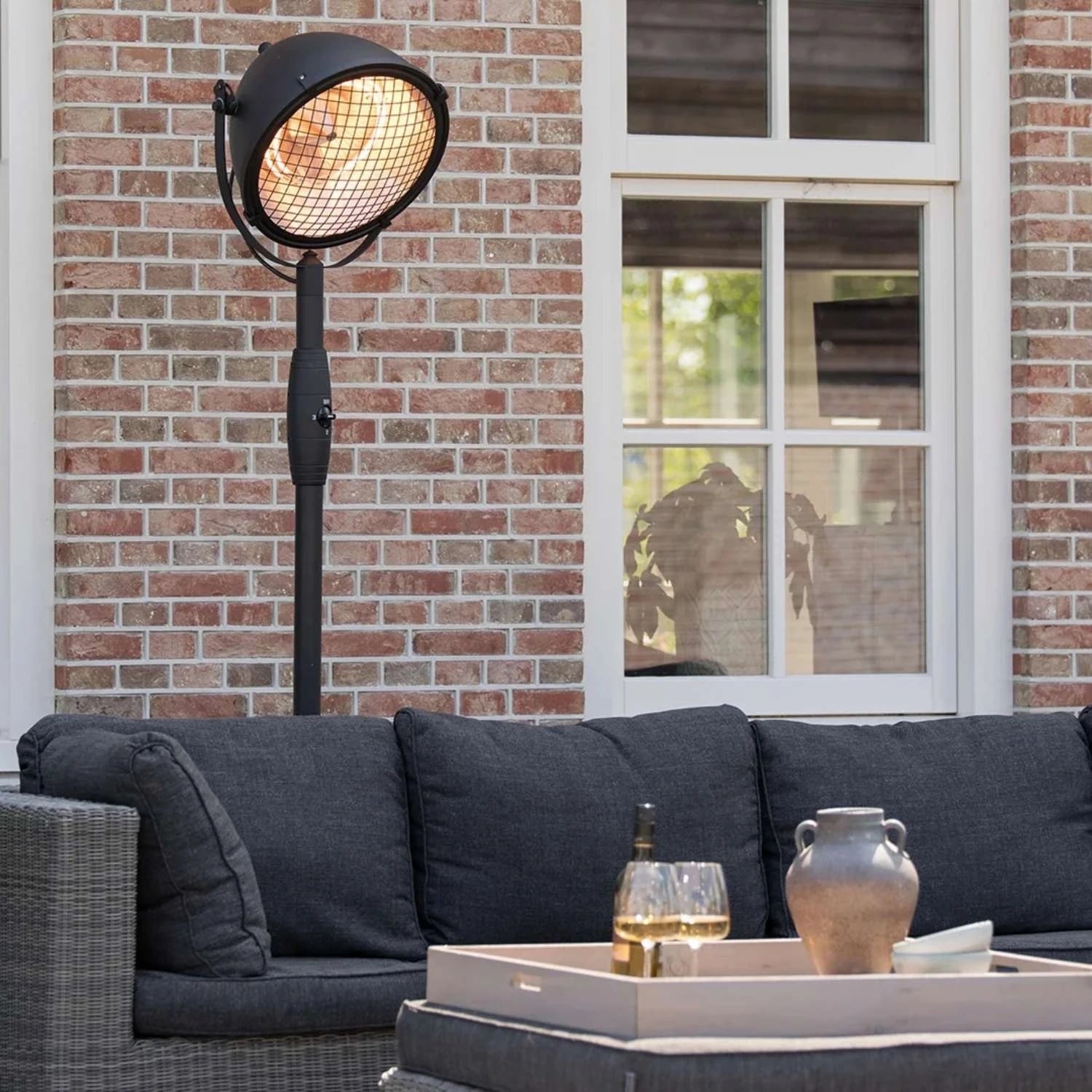 Indus Bright volně stojící terasový ohřívač - 2100W