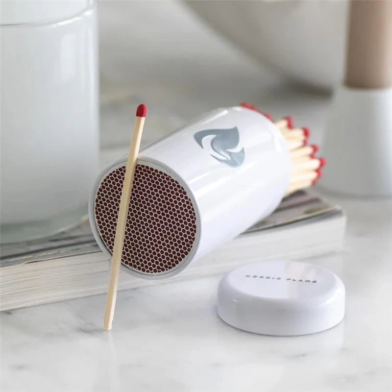 Designový zápalkovník – bílý