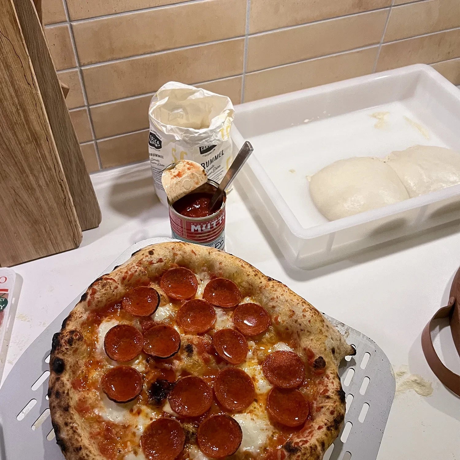 Box na kynutí těsta na pizzu – 300x400 H70 mm