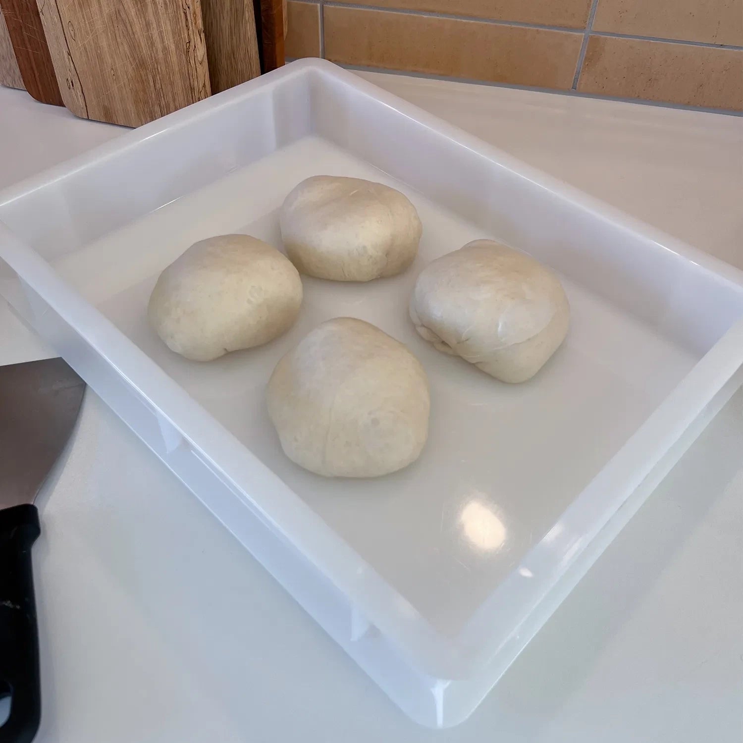 Box na kynutí těsta na pizzu – 300x400 H70 mm